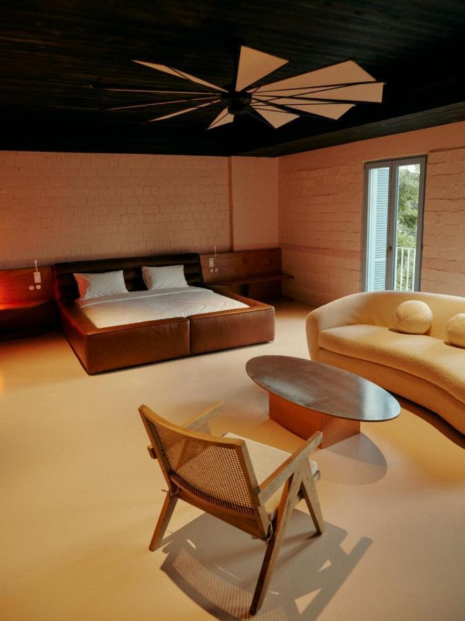 Rooms Hotel Batumi Kültér fotó
